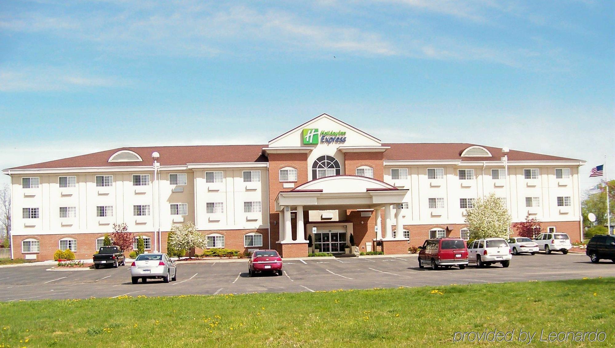 Holiday Inn Express Hotel & Suites Charlotte By Ihg Exterior foto